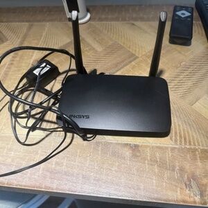 Linksys Dual Router Model #E5400
